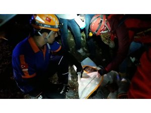 Köpek saldırısı sonucu dağda mahsur kalan vatandaş 5 saat süren operasyonla kurtarıldı