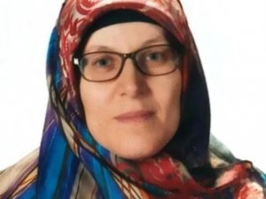 Eşini cadde ortasında öldüren sanığın yargılanmasına devam edildi