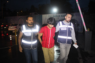 Gasp şüphelisi saklandığı tavuk çiftliğinde yakalandı