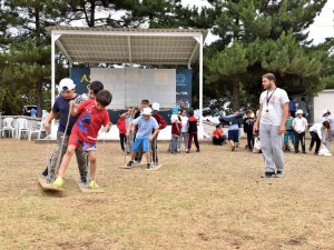 Başkan Altay'dan kamp ziyareti