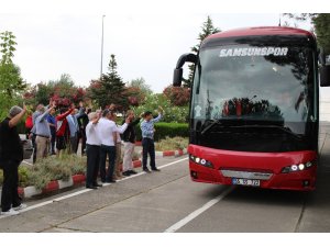 Samsunspor kamp için Bolu’ya gitti