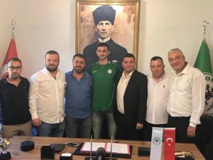 1922 Konyaspor’a gurbetçi futbolcu