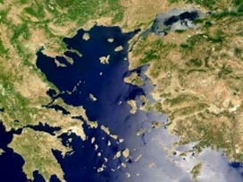 Yunanistan da hafif hafif sallanıyor!