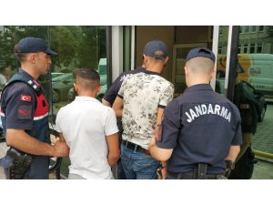 Dorselerden soğutucu kart hırsızlığına 2 gözaltı