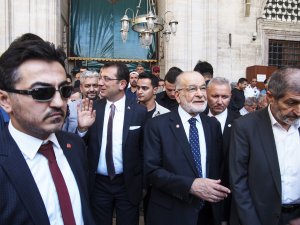 Karamollaoğlu'ndan İmamoğlu'na tebrik ziyareti