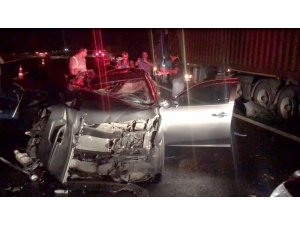 Otoyolda feci kaza: 2 ölü