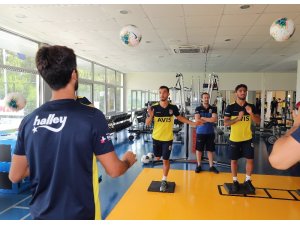 Fenerbahçe yeni sezon hazırlıklarını sürdürdü