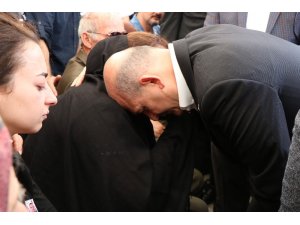 Şehit binbaşı son yolculuğuna uğurlandı