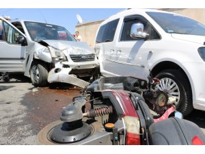 Diyarbakır’da zincirleme kaza: 4 yaralı