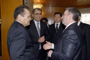 Kazakistan Büyükelçisi Akyürek’i ziyaret etti