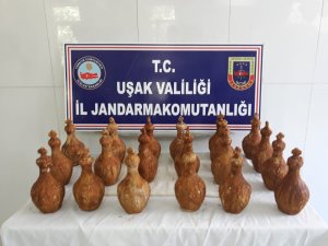 İçerisinde şarap mayası bulunan 20 adet tarihi testi ele geçirildi