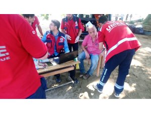 Düzce’de selin vurduğu köylerde 74 afetzedeye sağlık hizmeti verildi