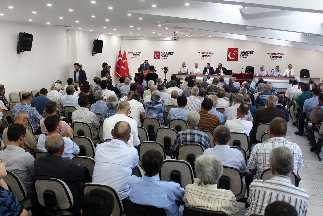 Saadet Konya’da divan toplantısı
