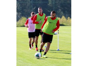 Gençlerbirliği'nin Bolu kampı başladı