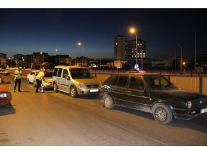 Köprülü kavşakta zincirleme kaza: 2 yaralı