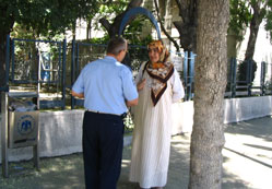 Zabıta kabahatlilerin peşinde