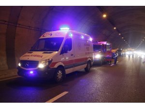 TIR’a arkadan çarpan aracın sürücüsü öldü