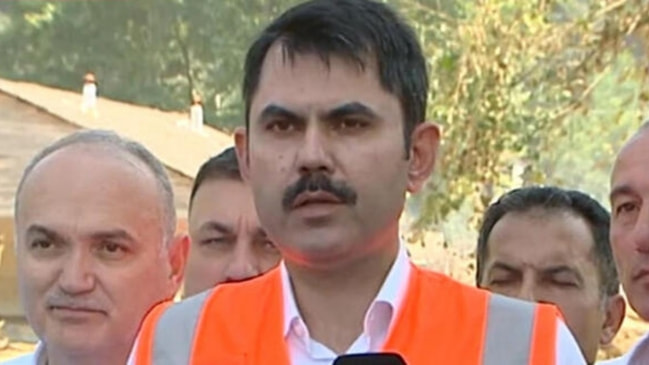 Düzce'deki sel felaketi... Bakan Kurum: 66 bina boşaltılacak!