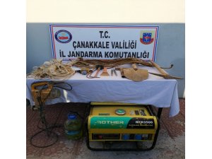 İzinsiz kazı yapan 6 kişi gözaltına alındı