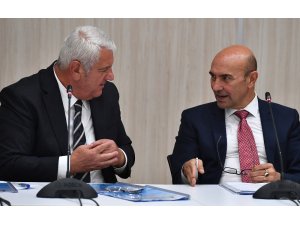 Büyükşehir’de esnaf zirvesi