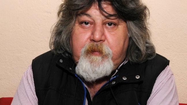 Pasaport çıkmayınca isyan etti Ahmet Nesin Türk vatandaşlığından çıkacak!