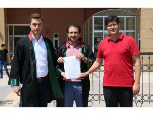 Küfürlü paylaşımlara AK Parti’den suç duyurusu