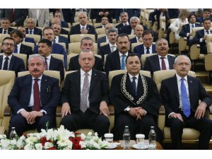 Cumhurbaşkanı Erdoğan AYM’de yemin törenine katıldı