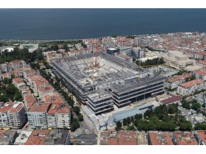 Göztepe Stadı yükseliyor