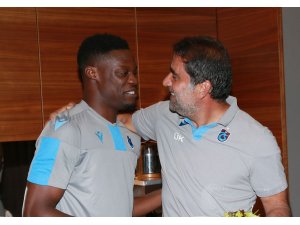 Calep Ekuban Trabzonspor kampına katıldı