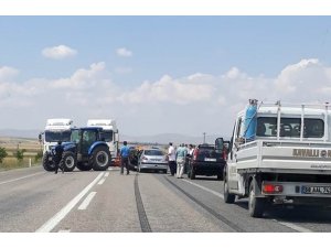 Tomarza-Kayseri karayolunda trafik kazası: 1 yaralı