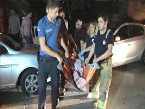 Evinde rahatsızlanan 84 yaşındaki yaşlı kadını itfaiye ekipleri kurtardı