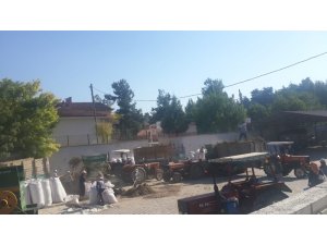 Buldan’da kekik üreticisinin yüzünü güldürdü