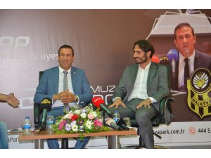 Hamit Altıntop AVM’de söyleşiye katıldı