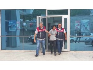 Tamirciye girip araba anahtarı çalan hırsız yakalandı