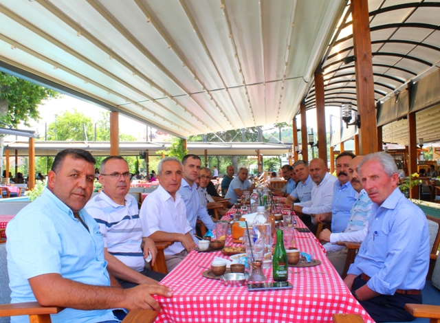 Konya HAYKOOP üyelerine küpeleme eğitimi