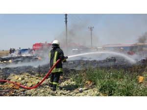 Uşak’ta yoğun duman büyük paniğe neden oldu