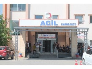 Silopi’de yol kontrol noktasına saldırı: 2 asker yaralı