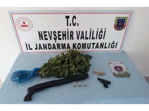 Avanos’ta uyuşturucudan 2 şüpheli gözaltına alındı