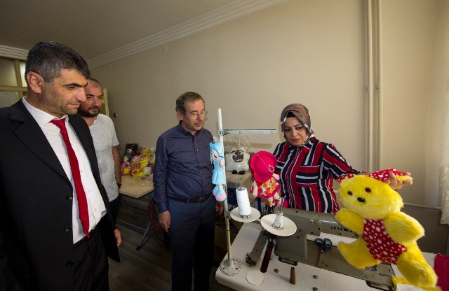 Şener’den Altınokta Körler Derneği’ne ziyaret