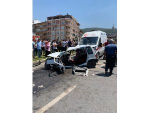 Hatay’da ambulans ile otomobil çarpıştı: 2 ölü, 1 ağır yaralı
