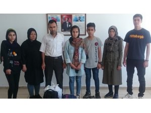 Balıkesir’de 77 kaçak göçmen yakalandı