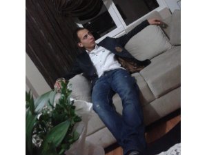 Üzerine yüzlerce kiloluk demir sac düşen işçi yaralandı