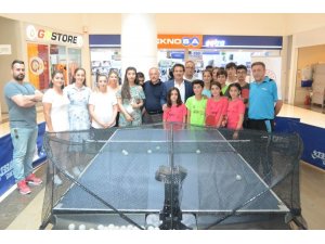 Sporculardan AVM’lerde gösteri