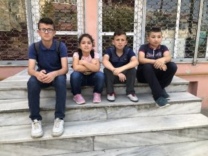 Kur’an kursuna giden çocuklara gaspçı dehşeti