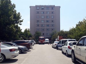 Yalıtım yapan işçi, çatı katında ölü bulundu