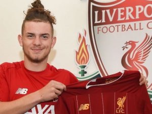 Liverpool'a 16 yaşında kanat oyuncusu