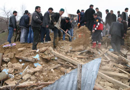 PKK'dan deprem vurgunu