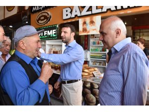 Yegin ile Acar esnaf ve vatandaşlarla bir araya geldi