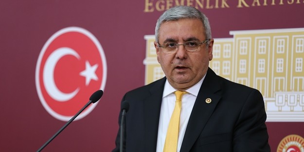 Metiner'den dikkat çeken yazı! Bambaşka bir AK Parti bekliyoruz Reis