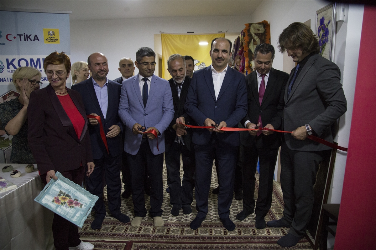 Saraybosna'da KOMEK sergisi açıldı